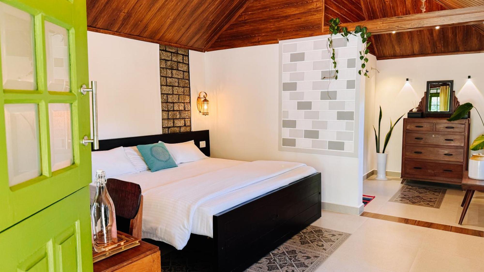 Calm Shack - 2 Bedroom-Boutique Farm Stay Munnar Eksteriør bilde