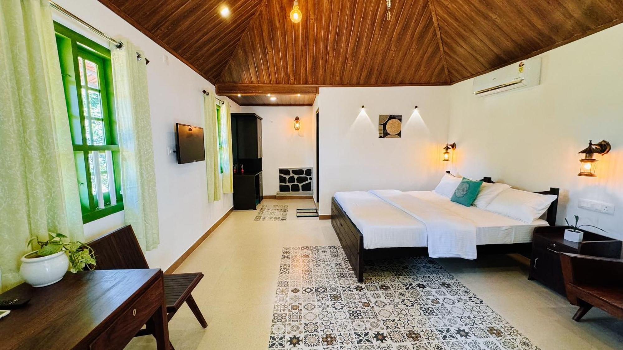 Calm Shack - 2 Bedroom-Boutique Farm Stay Munnar Eksteriør bilde
