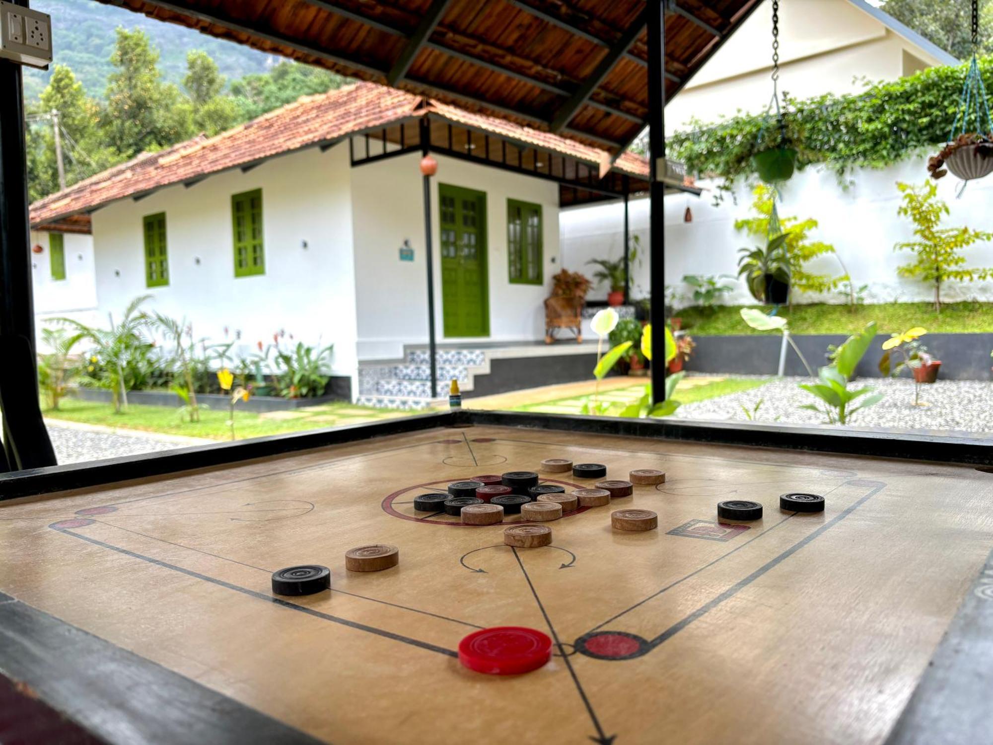 Calm Shack - 2 Bedroom-Boutique Farm Stay Munnar Eksteriør bilde