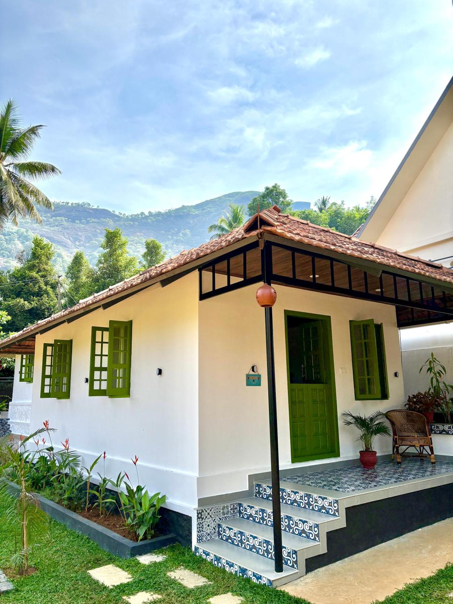 Calm Shack - 2 Bedroom-Boutique Farm Stay Munnar Eksteriør bilde